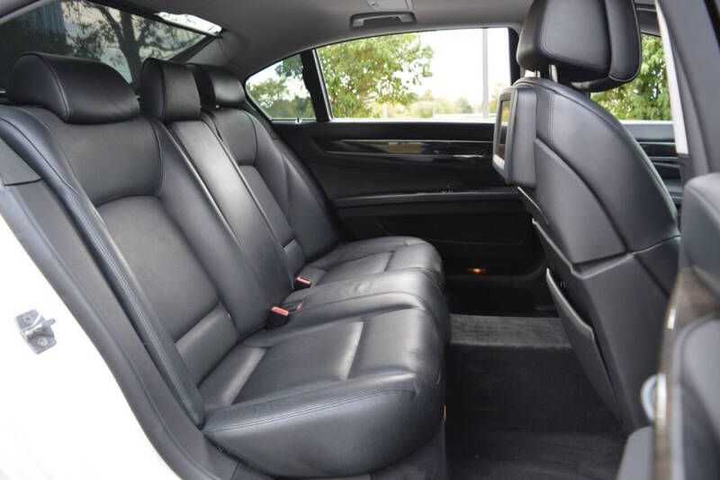 2012 BMW 7 Series 740Li