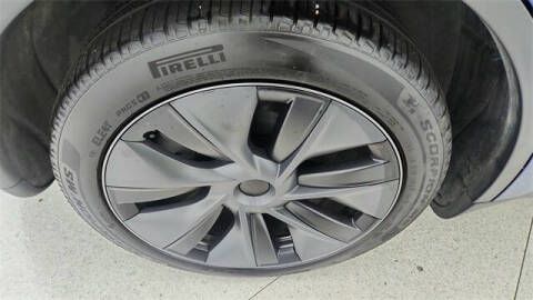 2025 Tesla Model Y Long Range