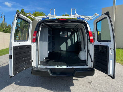 2020 Chevrolet Express 2500