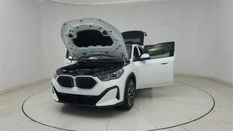 2025 BMW X2 xDrive28i