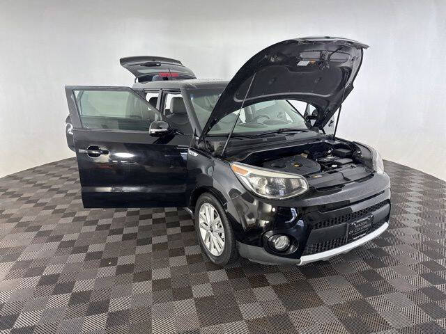 2017 Kia Soul +