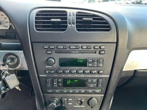 2003 Ford Thunderbird