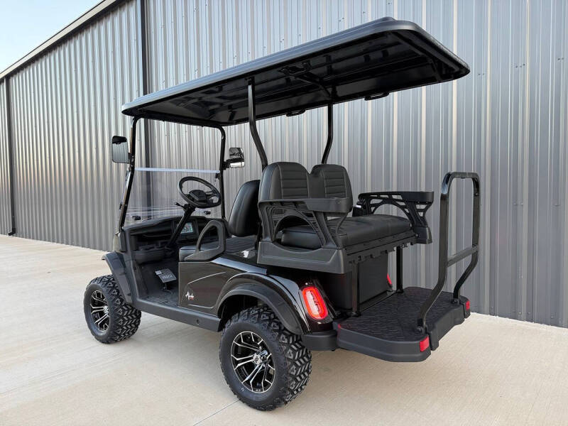 2025 Madjax E4 Lifted