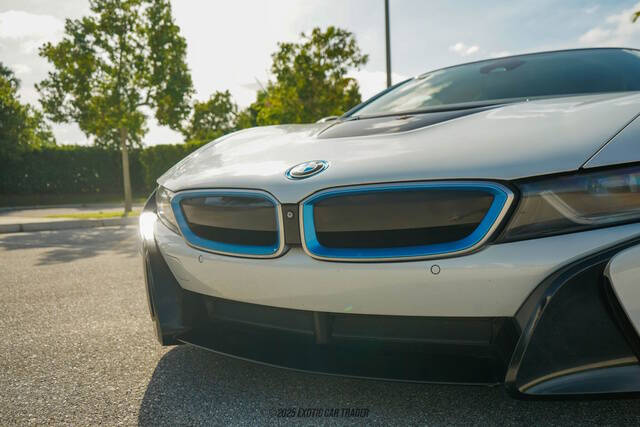 2015 BMW i8