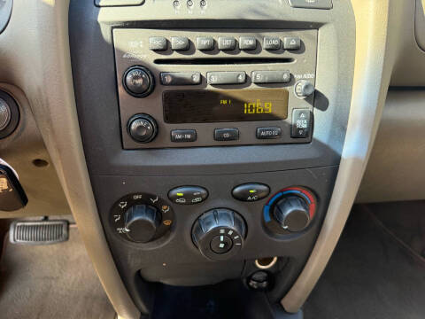 2005 Hyundai Santa Fe LX