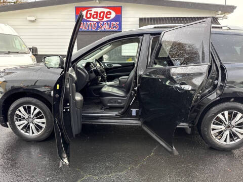 2019 Nissan Pathfinder SL