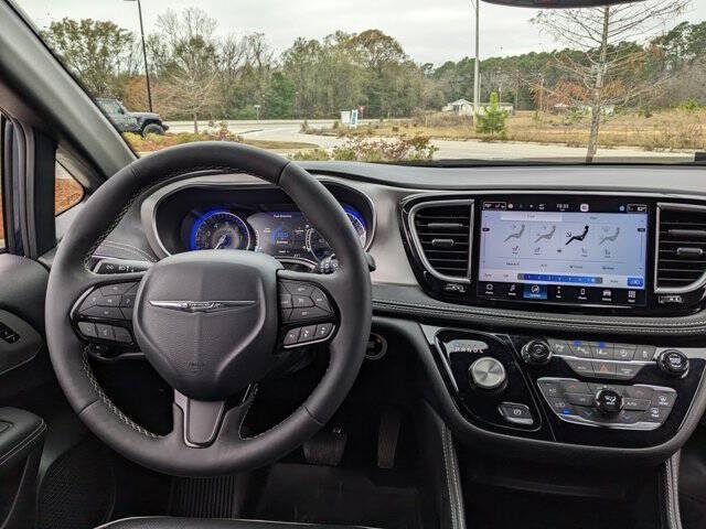 2024 Chrysler Pacifica Limited