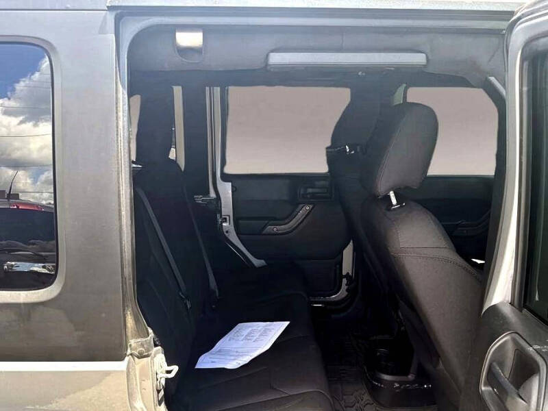 2017 Jeep Wrangler Unlimited Willys Wheeler W