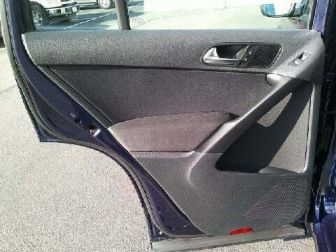 2015 Volkswagen Tiguan S