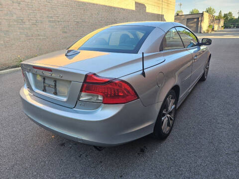2011 Volvo C70 T5