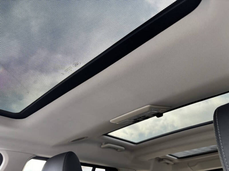 2015 Land Rover LR4 HSE LUX