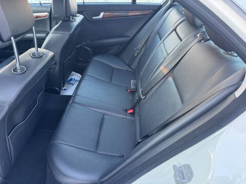 2012 Mercedes-Benz C-Class C 300 Luxury 4MATIC