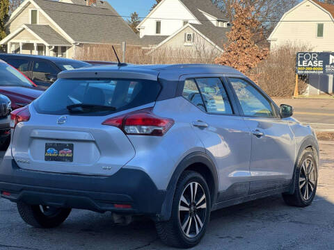 2020 Nissan Kicks SV