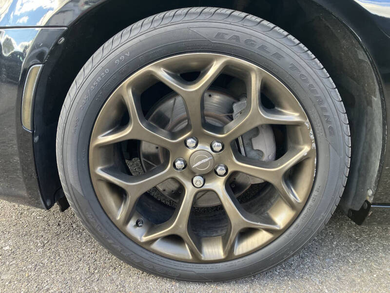 2017 Chrysler 300 S Alloy Edition