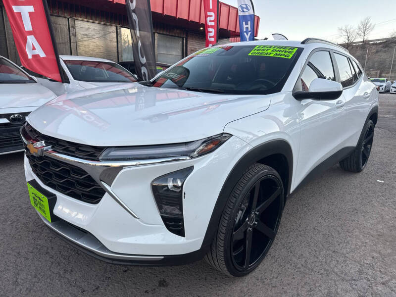 2024 Chevrolet Trax LT's photo