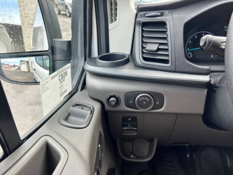 2025 Ford Transit