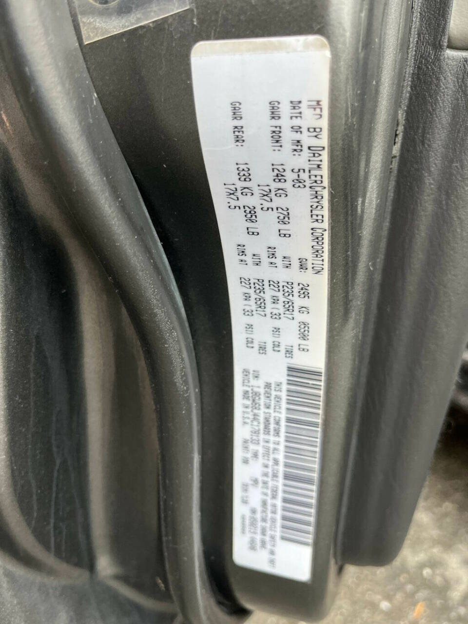 2004 Jeep Grand Cherokee 43