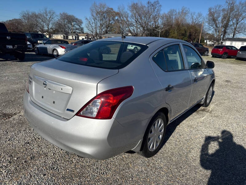2014 Nissan Versa