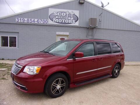 2011 Chrysler Town and Country for sale at SCOTT FAMILY MOTORS in Springville IA