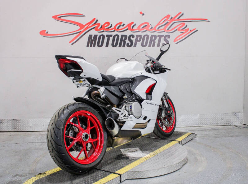 2021 Ducati Panigale V2