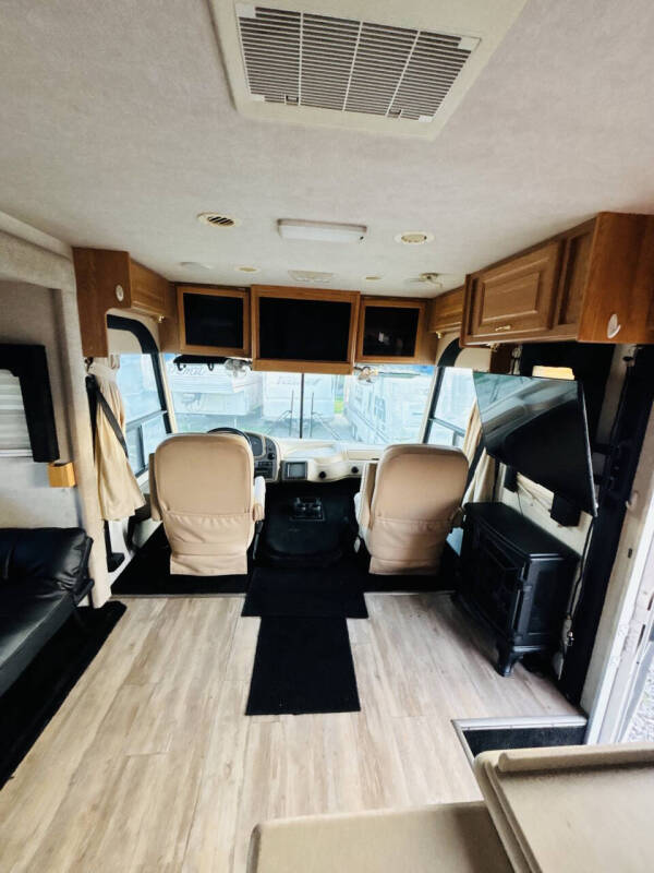 2004 National RV Sea Breeze