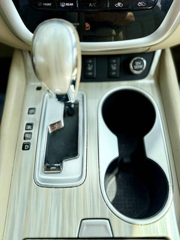 2017 Nissan Murano SL