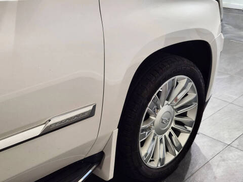 2016 Cadillac Escalade Platinum