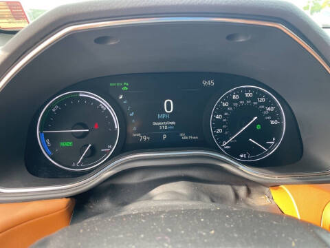 2022 Toyota Avalon Hybrid Limited