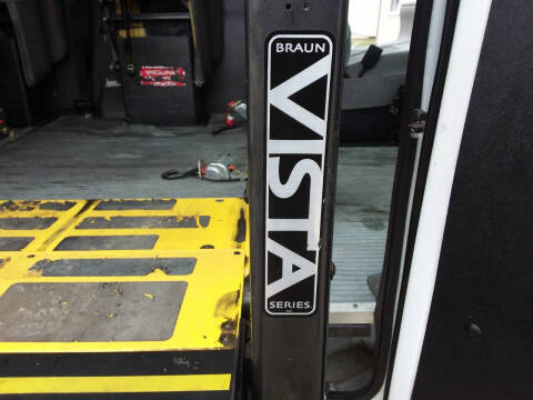 2006 Ford E-Series E-350 SD