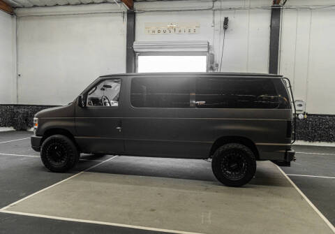 2010 Ford E-Series E-350 SD XLT