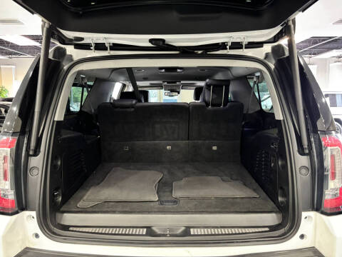 2020 GMC Yukon XL SLT