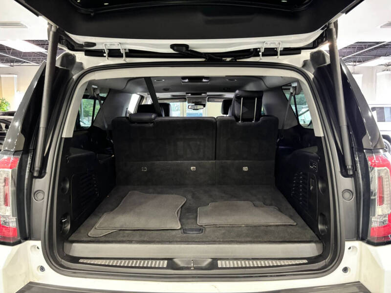 2020 GMC Yukon XL SLT