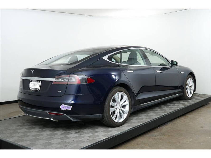 2014 Tesla Model S P85