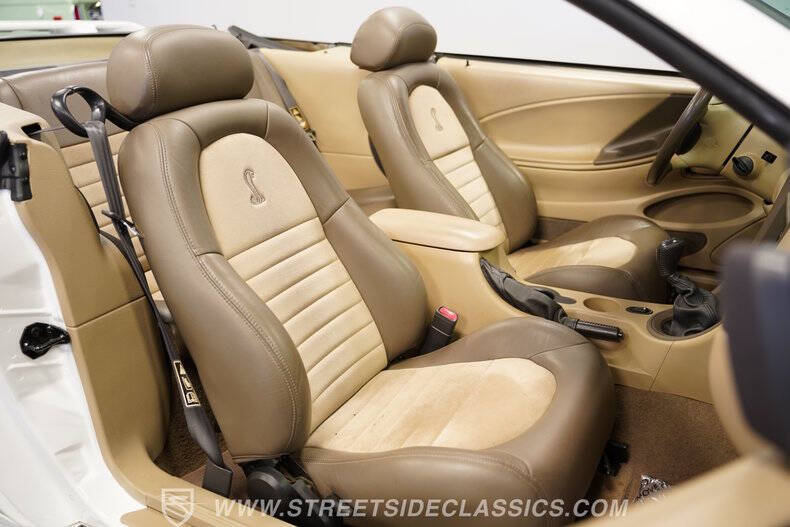 2001 Ford Mustang SVT Cobra