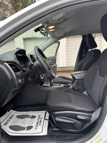 2019 Jeep Cherokee Latitude