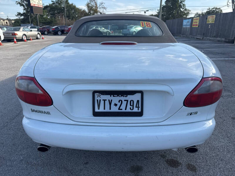 2000 Jaguar XK-Series XK8