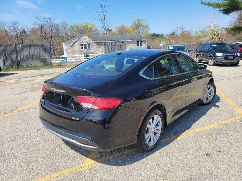 2015 Chrysler 200 Limited
