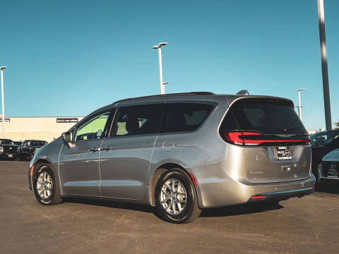 2021 Chrysler Pacifica Touring