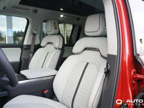 2023 Rivian R1S Launch Edition