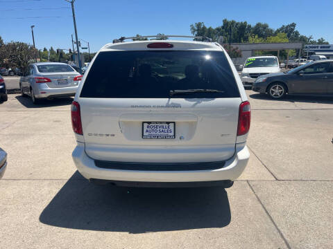 2005 Dodge Grand Caravan SXT