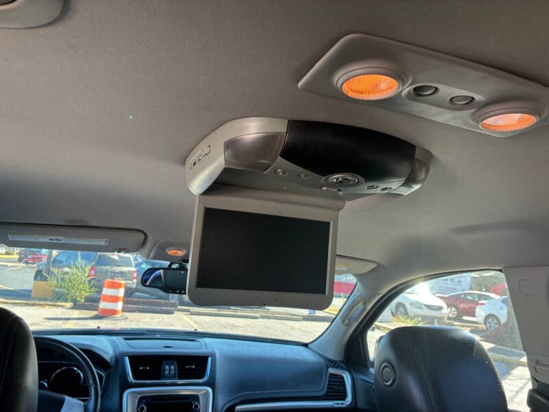 2015 GMC Acadia SLT-1