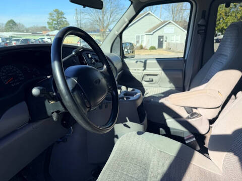 2001 Ford E-Series