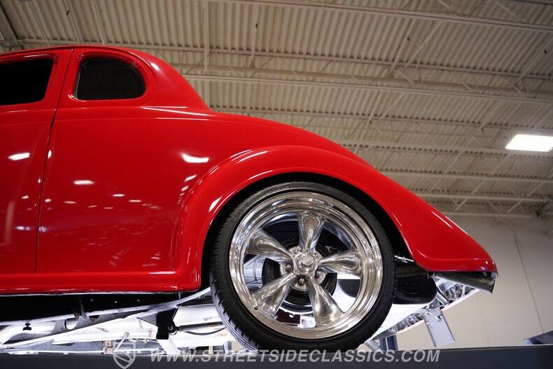 1936 Plymouth Coupe