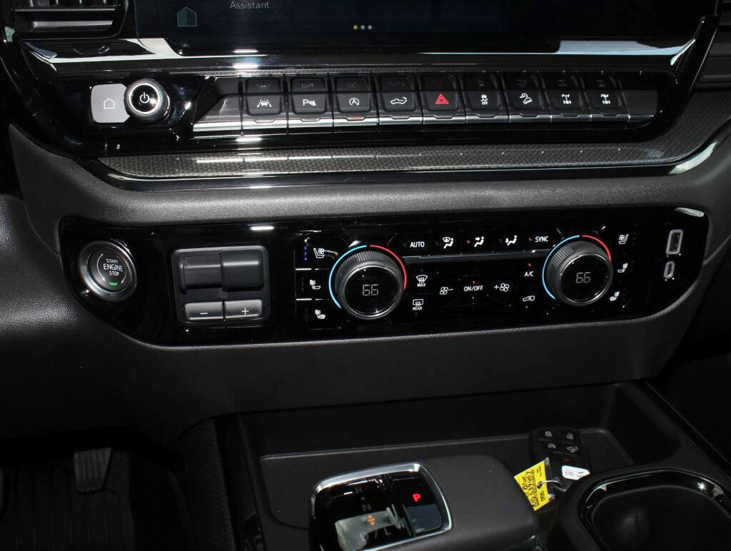 2022 Chevrolet Silverado 1500  - $67,995