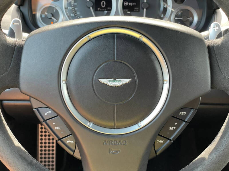 2015 Aston Martin DB9