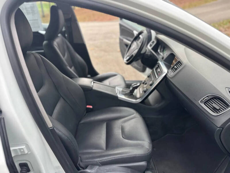 2015 Volvo S60 T5 Drive-E Premier