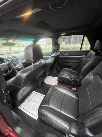 2016 Ford Explorer Sport
