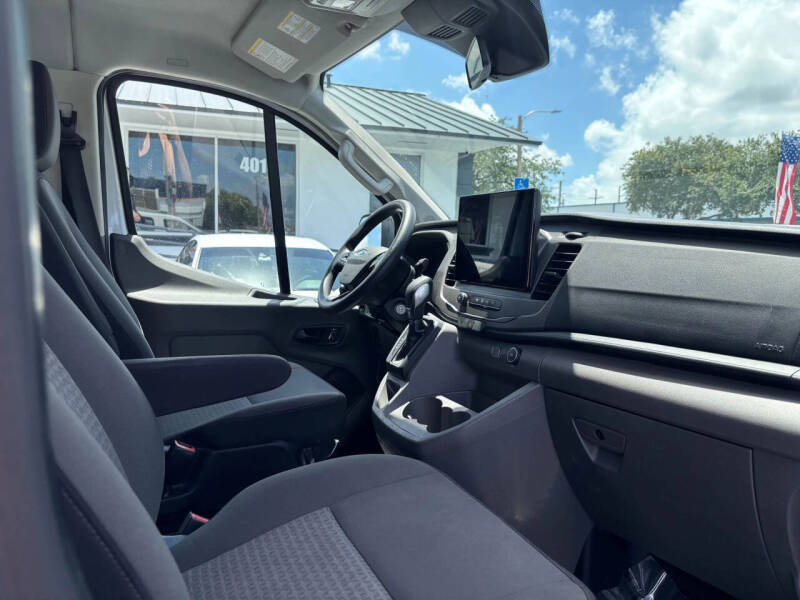 2022 Ford Transit