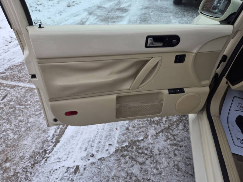 2009 Volkswagen New Beetle