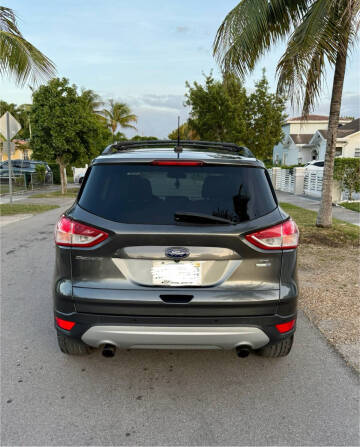 2016 Ford Escape SE